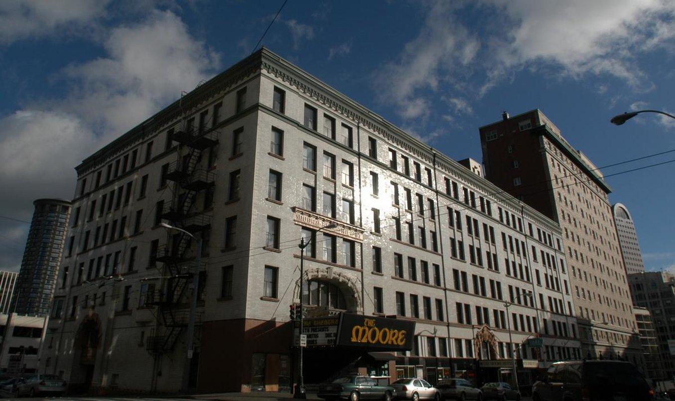 Moore Hotel Сиэтл Экстерьер фото